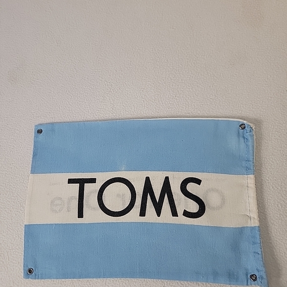 TOMS Shoe Canvas One for One Flag Blue White Banner Give Back Movement Dust Tote - Picture 1 of 6